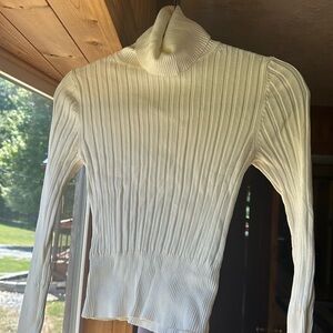 White turtleneck, long sleeve top